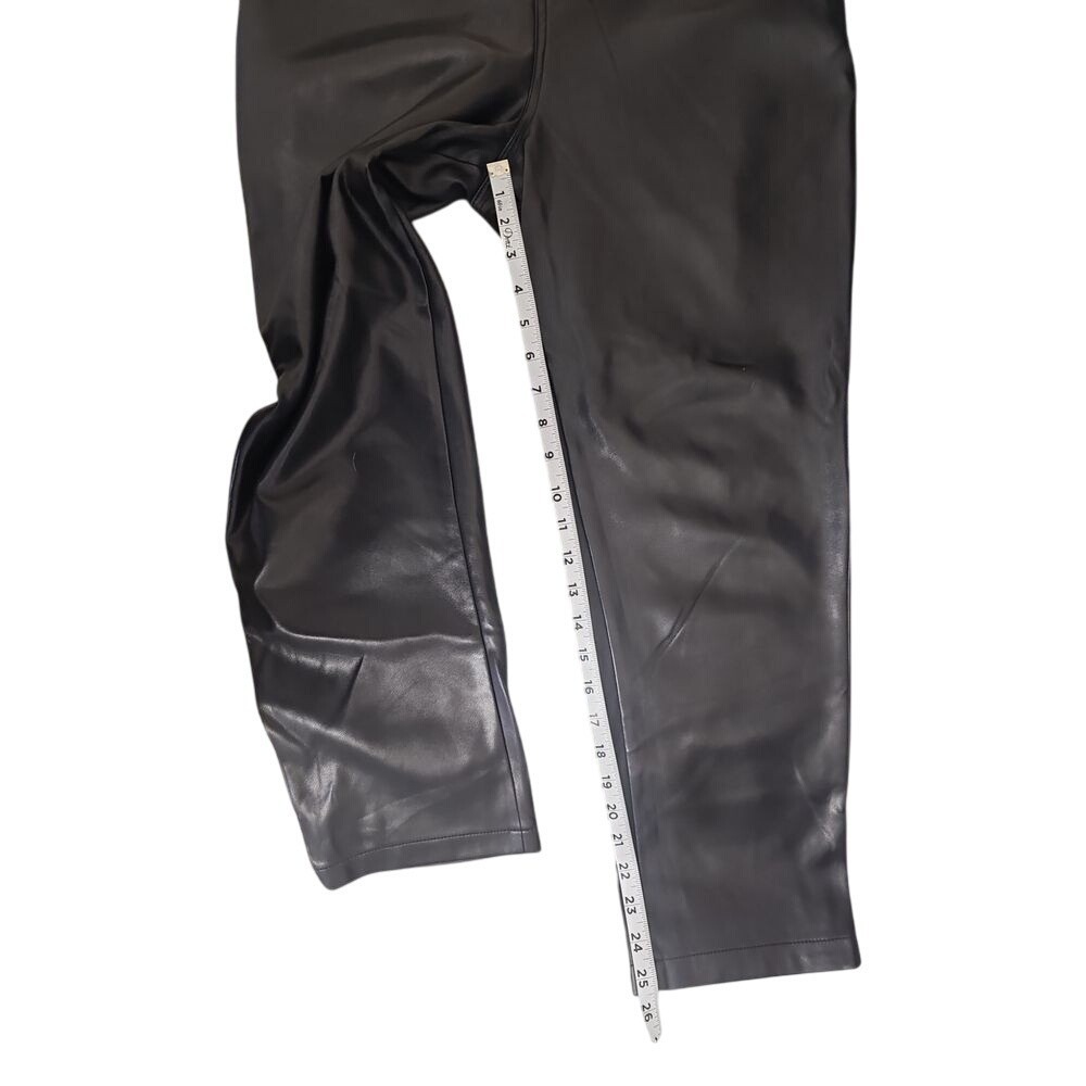 7 For All Mankind Black Faux Leather Pants Pleated Waist Cropped Trousers Size M - Picture 6 of 10